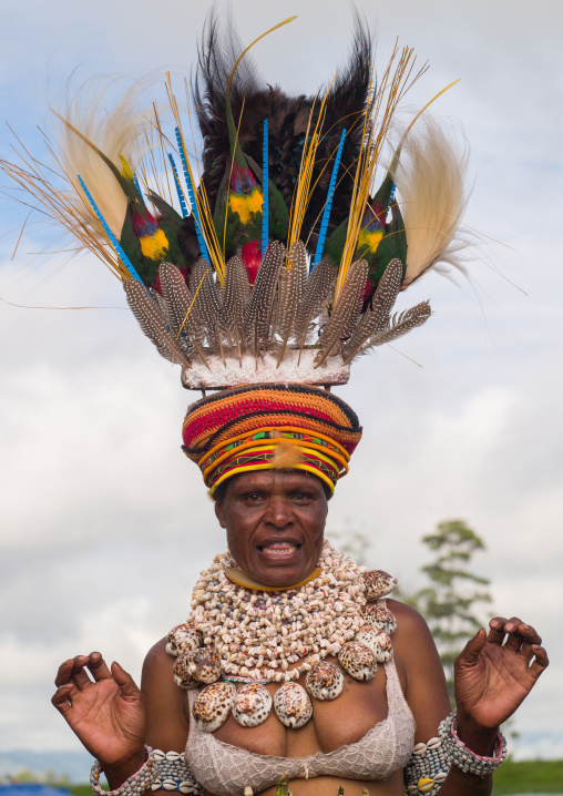 Portrait of a Highlander woman with traditional clothing during a sing-sing, Western Highlands Province, Mount Hagen, Papua New Guinea