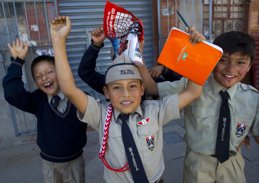 Peruvian Pupils, Cuzco, Peru