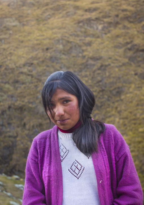Young Peruvian Woman, Qoyllur Riti Festival, Ocongate Cuzco, Peru