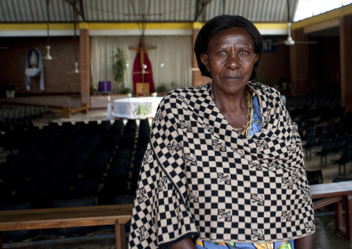 Rwandan woman in kigali church, Kigali Province, Kigali, Rwanda