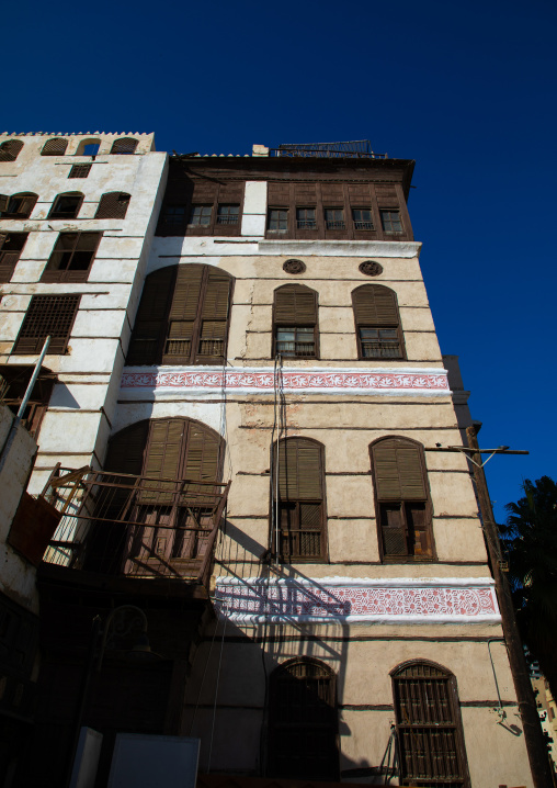 Old house with wooden mashrabiya in al-Balad quarter, Mecca province, Jeddah, Saudi Arabia