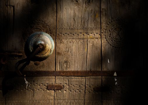 Rijal Almaa heritage village old wooden door, Asir province, Rijal Alma, Saudi Arabia