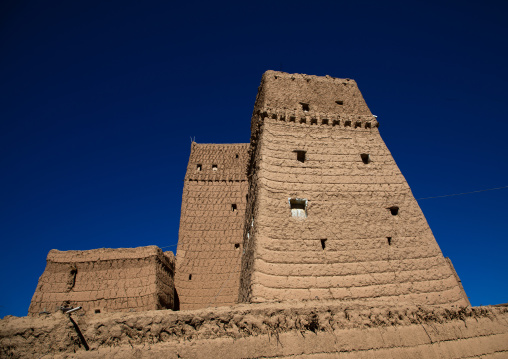 Traditional old multi-storey mud houses, Asir province, Dahran Aljanub, Saudi Arabia