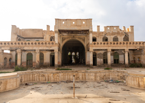 Abandoned Abdullah al-Suleiman palace, Mecca province, Taïf, Saudi Arabia