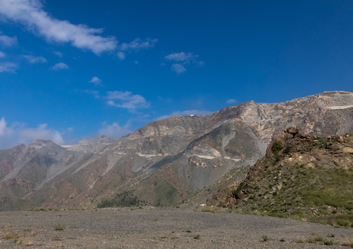 Road in the mountain, Mecca province, Taïf, Saudi Arabia