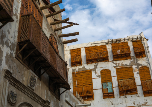 Old houses with wooden mashrabiyas in al-Balad quarter, Mecca province, Jeddah, Saudi Arabia