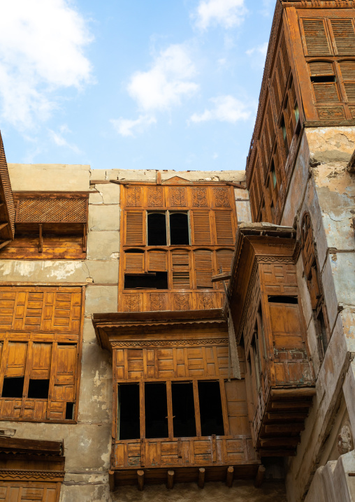 Old house with wooden mashrabiya in al-Balad quarter, Mecca province, Jeddah, Saudi Arabia