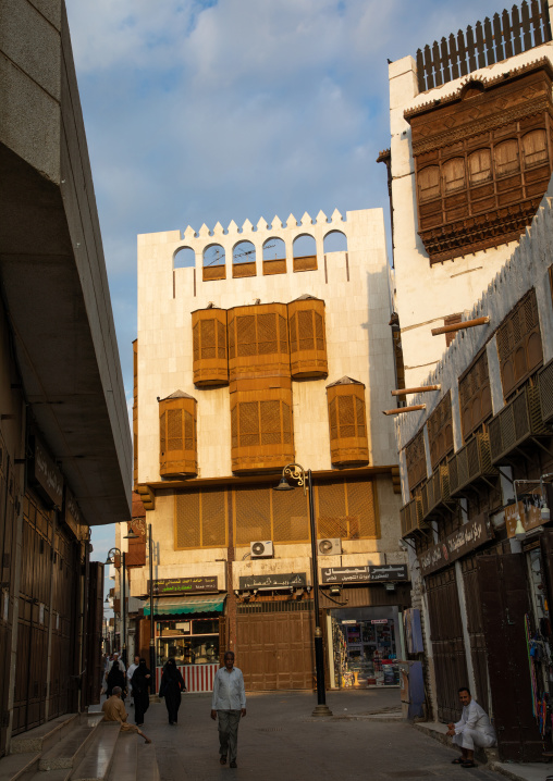 Old house with wooden mashrabiya in al-Balad quarter, Mecca province, Jeddah, Saudi Arabia