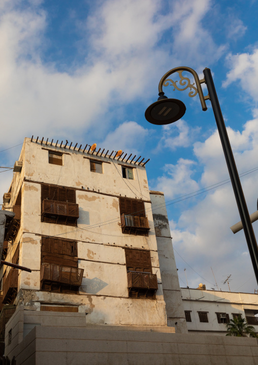 Old house with wooden mashrabiya in al-Balad quarter, Mecca province, Jeddah, Saudi Arabia