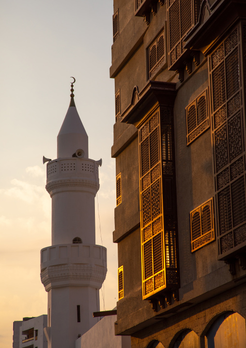 Old house with wooden mashrabiya in al-Balad quarter near a mosque, Mecca province, Jeddah, Saudi Arabia