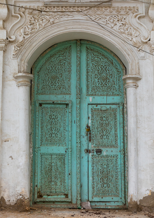 Wooden door of an historic house in the old quarter of al-Balad, Mecca province, Jeddah, Saudi Arabia