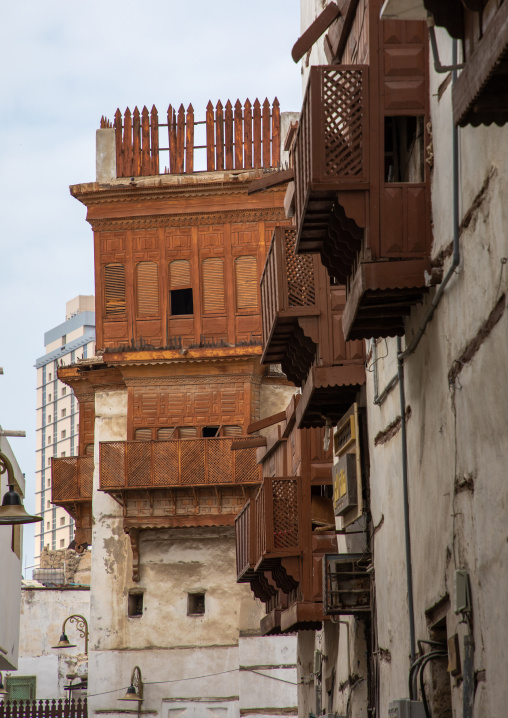 Old house with wooden mashrabiya in al-Balad quarter, Mecca province, Jeddah, Saudi Arabia