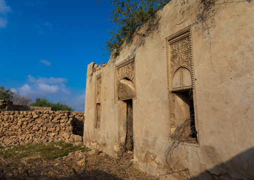 Farasani house with gypsum decoration and frescoes, Red Sea, Farasan, Saudi Arabia