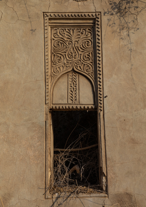 Doorway gypsum decoration of a farasani house, Red Sea, Farasan, Saudi Arabia