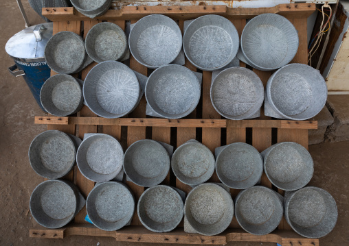 Traditional cooking stone dishes, Jizan Province, Mahalah, Saudi Arabia