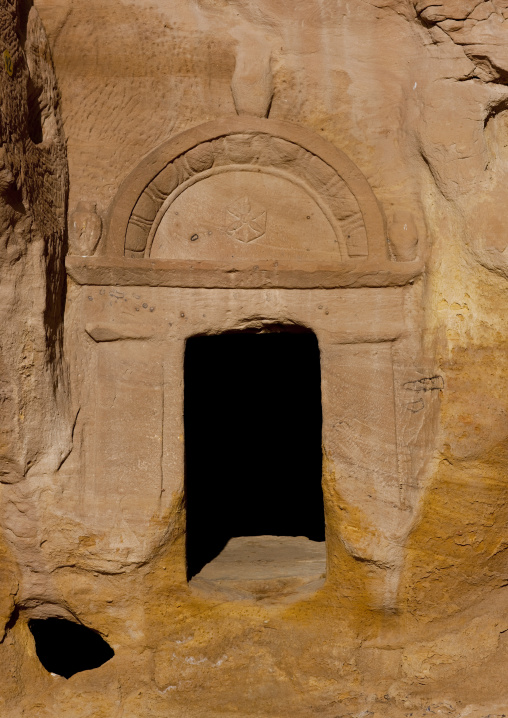 Nabataean tomb in al-Hijr archaeological site in Madain Saleh, Al Madinah Province, Alula, Saudi Arabia
