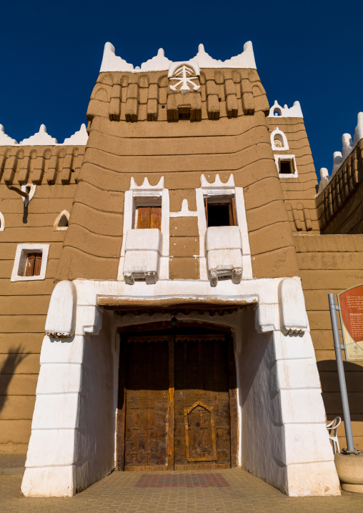 Emarah palace in aba alsaud historical area, Najran Province, Najran, Saudi Arabia