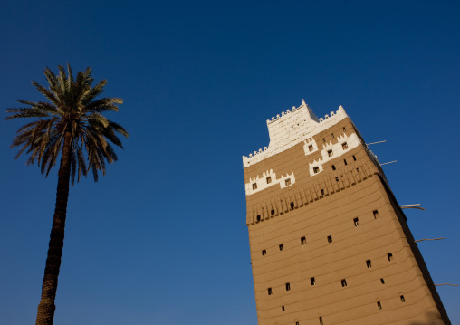 Traditional old multi-storey mud house, Najran Province, Najran, Saudi Arabia