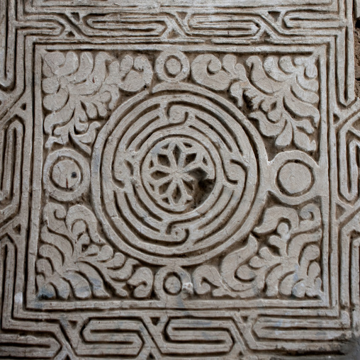 Old house with wooden mashrabiya in al-Balad quarter, Mecca province, Jeddah, Saudi Arabia
