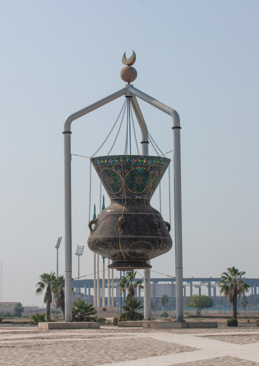 Sculpture on the corniche, Hijaz Tihamah region, Jeddah, Saudi Arabia
