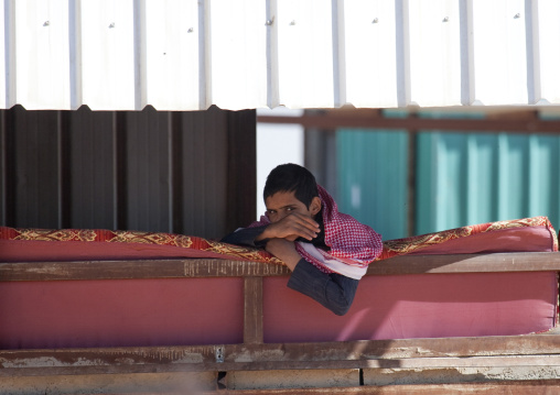 Sudanese worker in a shop, Riyadh Province, Riyadh, Saudi Arabia