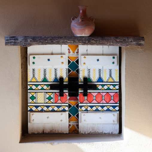 Traditional interior wall decoration made by the women called al-qatt al-asiri in bin hamsan house, Asir province, Khamis Mushayt, Saudi Arabia