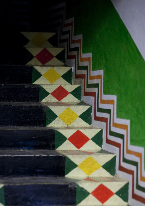 Bin hamsan house Al-qatt al-asiri traditionally female interior wall decoration, Asir province, Khamis Mushait, Saudi Arabia