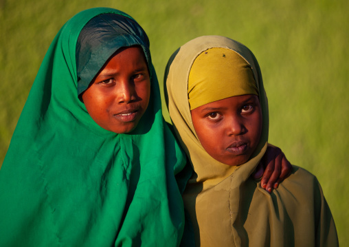 Portrait of somali girls, Woqooyi Galbeed region, Hargeisa, Somaliland