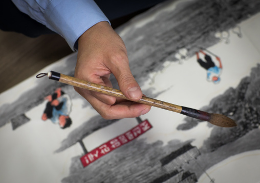 Former north Korea propaganda artist called Song Byeok  in his workshop, National Capital Area, Seoul, South Korea