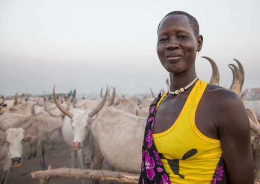 Portrait of a Mundari tribe woman in a cattle camp, Central Equatoria, Terekeka, South Sudan