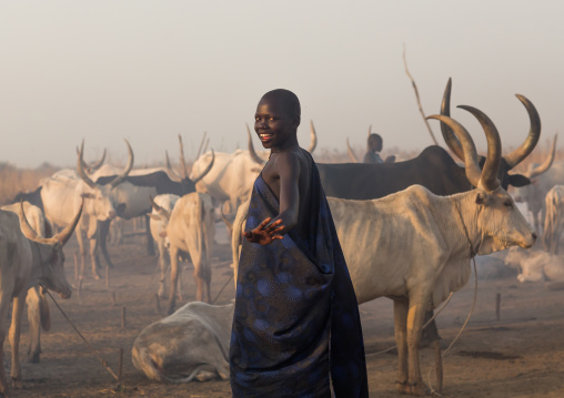Portrait of a Mundari tribe woman in a cattle camp, Central Equatoria, Terekeka, South Sudan