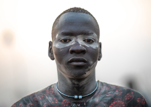 Mundari tribe man covered in ash to repel flies and mosquitoes, Central Equatoria, Terekeka, South Sudan