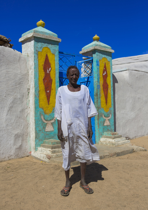 Sudan, Northern Province, Gunfal, nubian man standing in front of his house