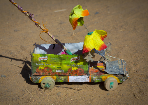 Sudan, Nubia, Tumbus, car toy made with cans