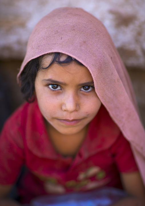 Sudan, Kassala State, Kassala, rashaida tribe girl