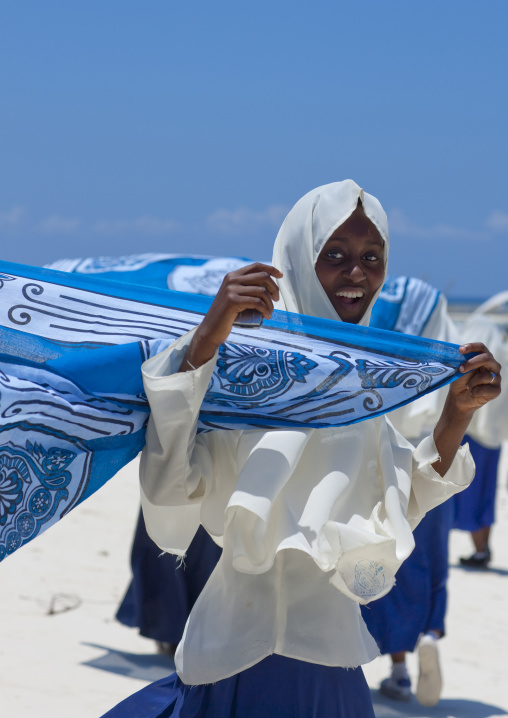 Tanzanian girl , Tanzania