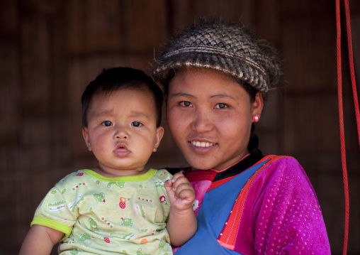 Mother and baby, Ban nam rin village, Lisu tribe, Thailand