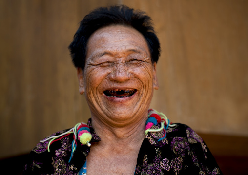 Lahu tribe uncle ja yo in ban bor kai village, Thailand