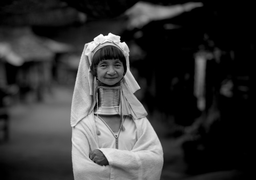 Long neck woman, Near mae hong son, Thailand