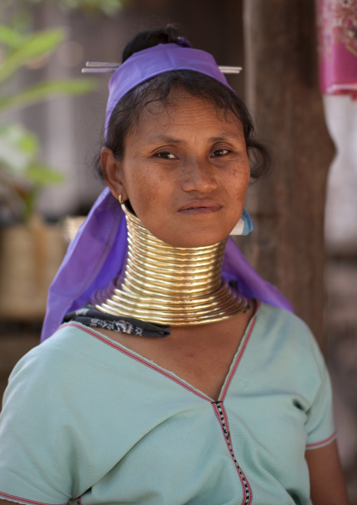 Long neck woman, Nam peang din village, North thailand
