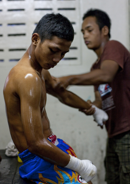 Muay thai boxing massage, Bangkok, Thailand