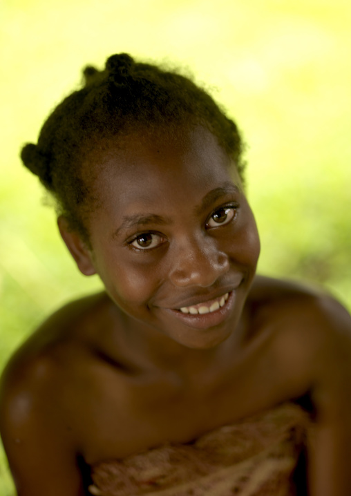 Smiling ni-vanuatu girl, Sanma Province, Espiritu Santo, Vanuatu