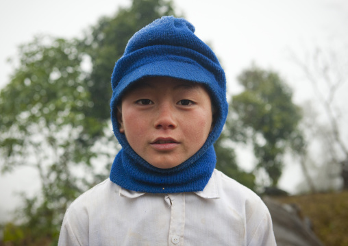 Flower hmong boy  with a balaclava, Sapa, Vietnam