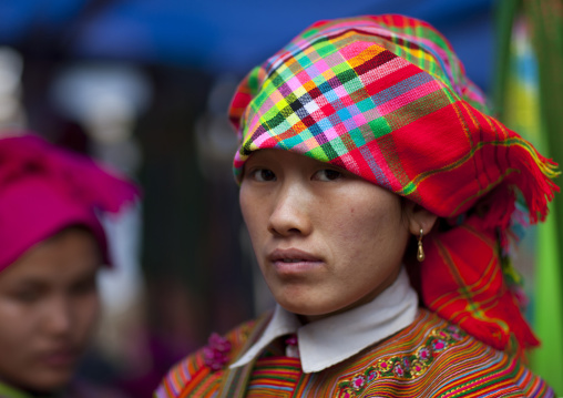 Flower hmong woman with a headscarf, Sapa, Vietnam