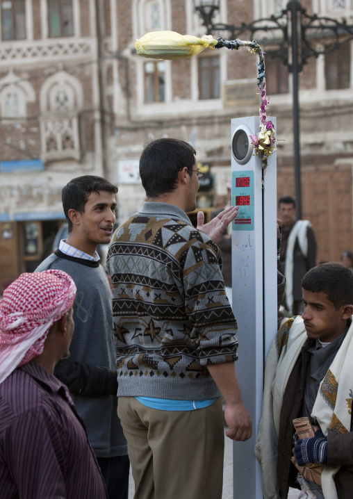 Men Weighing Themselves In Sanaa Souq, Yemen
