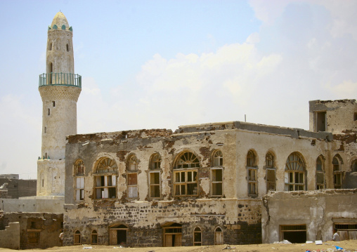 White Minaret Of A Mosque, Mocha, Yemen