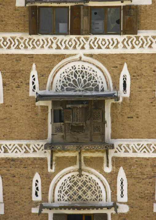 Traditional mashrabiya of an old house in the old city, Amanat Al-Asemah, Sanaa, Yemen