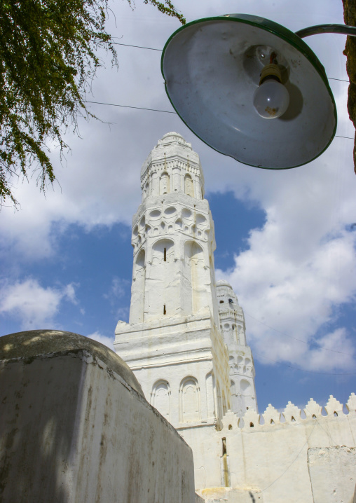 Al-ashrafiya Mosque before renovation, Janad Region, Taiz, Yemen
