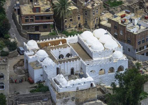 Mosque in the city from Al-Cahira fortress aka Cairo Castle, Janad Region, Taiz, Yemen