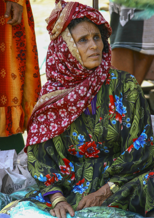 Yemeni woman in traditional clothing, Taiz Governorate, Mokha, Yemen